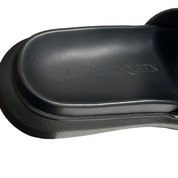 Alexander McQueen Black Oversized Hybrid Signature Slide Sandals Size 41D main image 6